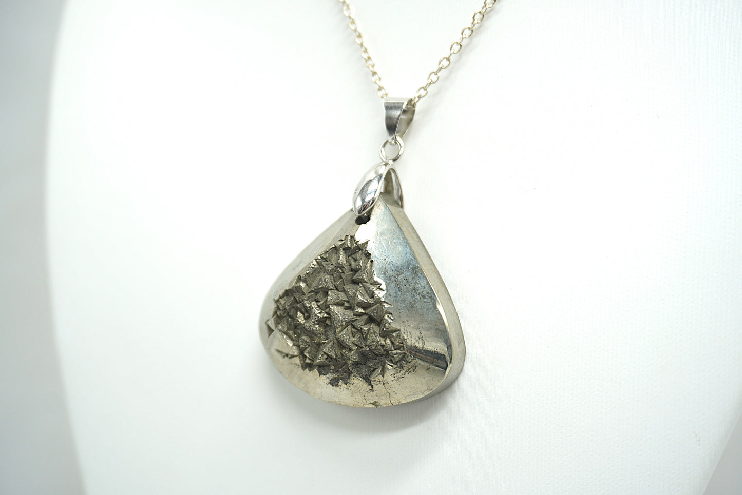 PENDENTIF PYRITE DRUSY (Ref 1)