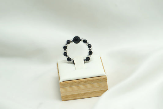 BAGUE ONDINE ONYX ARGENTEE HEMATITE