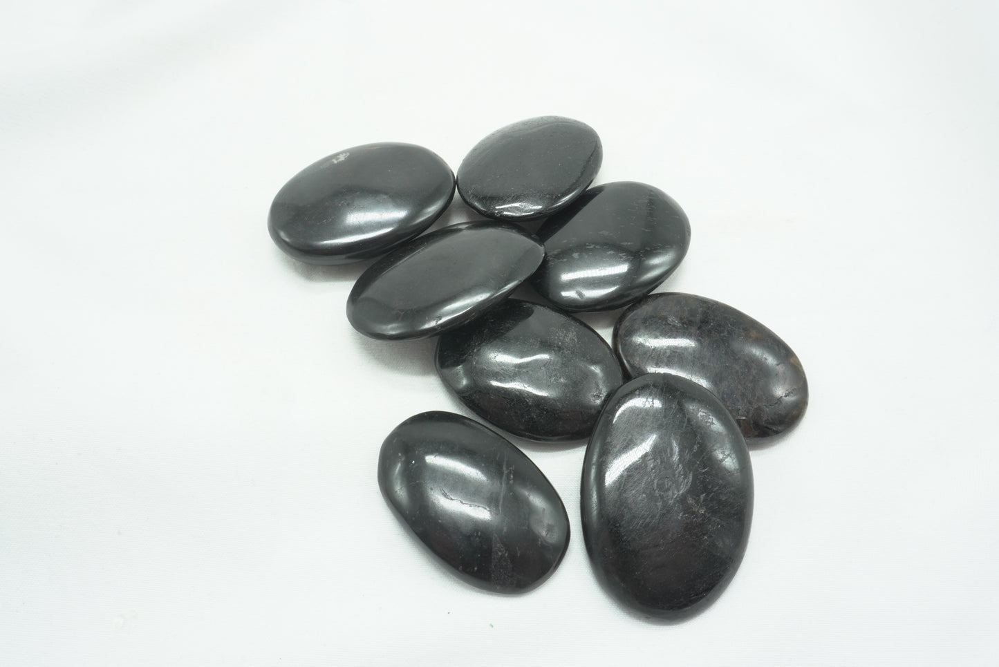 GALET PLAT TOURMALINE NOIRE