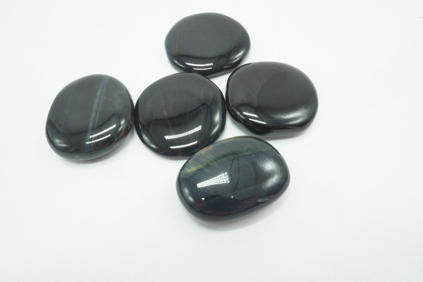 GALET PLAT OEIL DE FAUCON