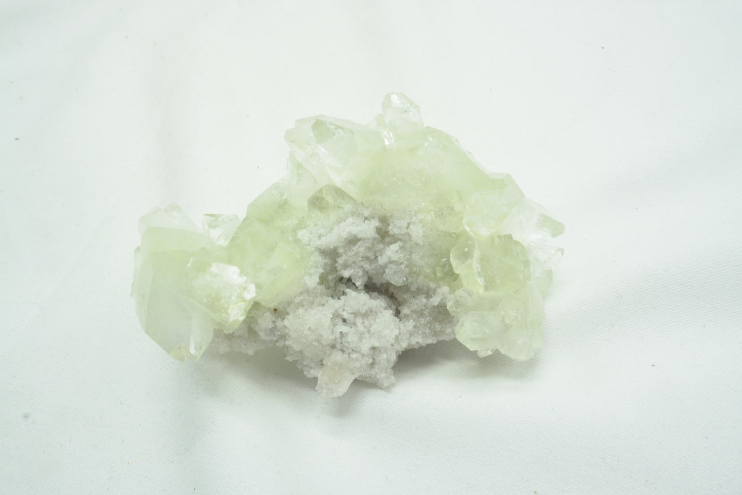 APOPHYLLITE BRUT (176 grammes)