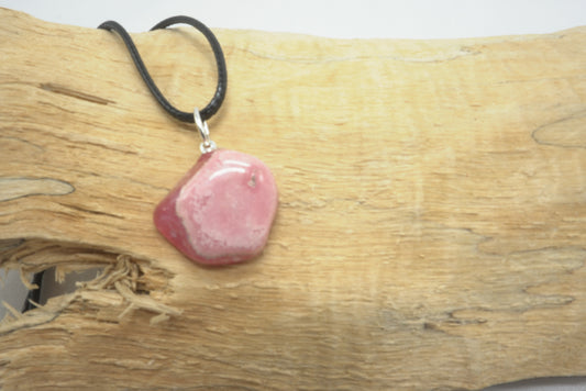 PENDENTIF PIERRE ROULEE RHODOCHROSITE