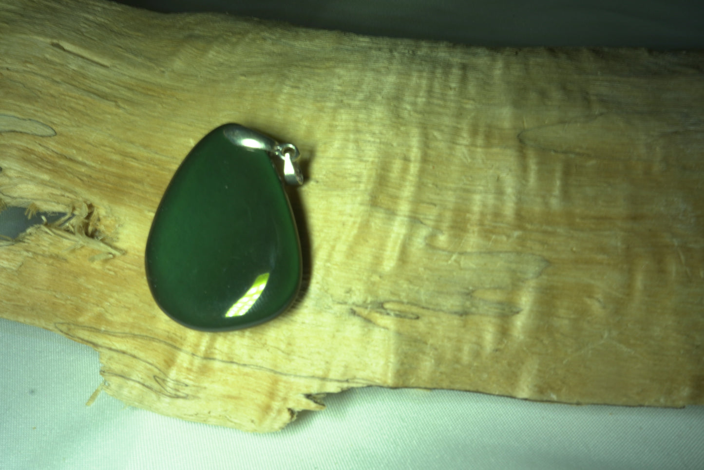 PENDENTIF PIERRE PLATE OBSIDIENNE ARC EN CIEL
