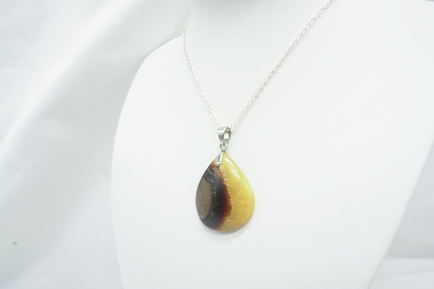 PENDENTIF SEPTARIA (REF 5)