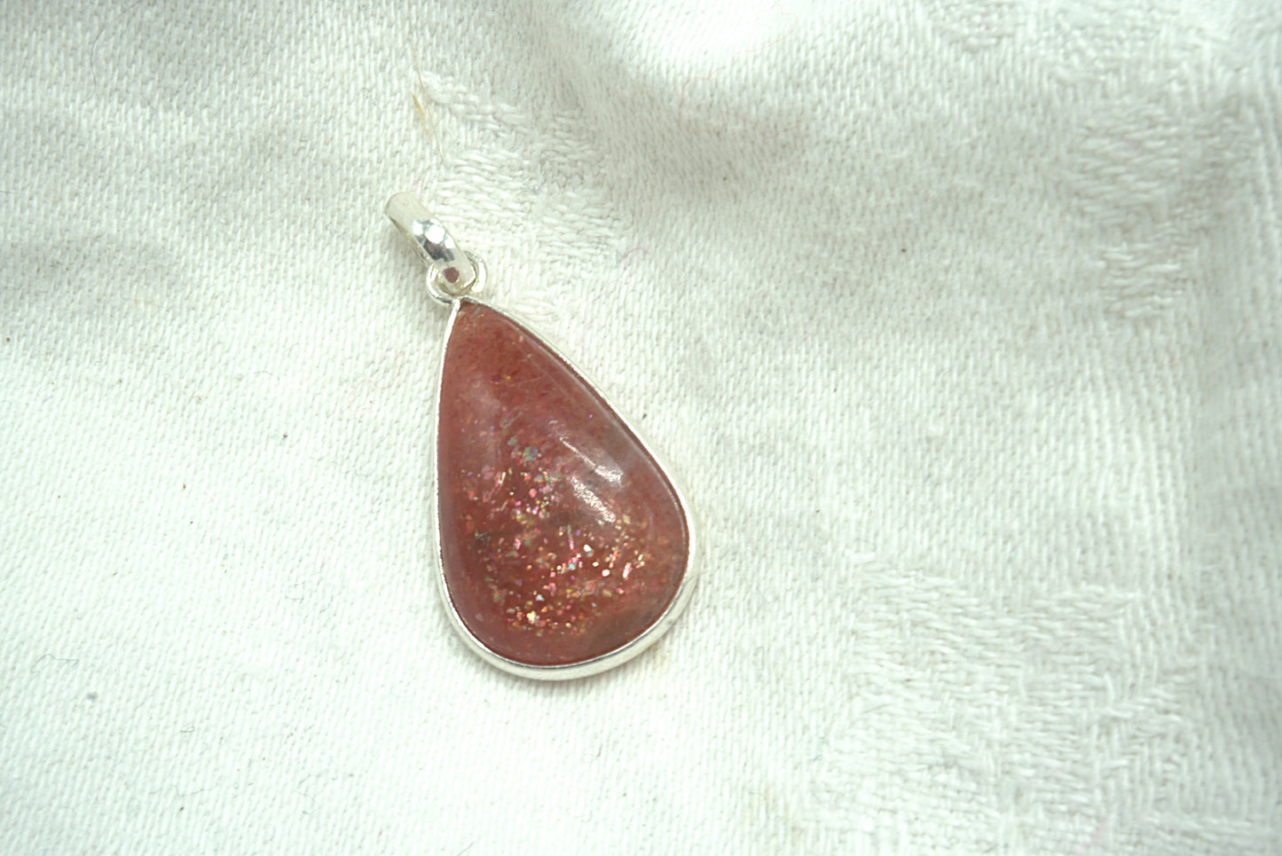 PENDENTIF PIERRE DE SOLEIL NATURELLE SERTI ARGENT (ref 2)