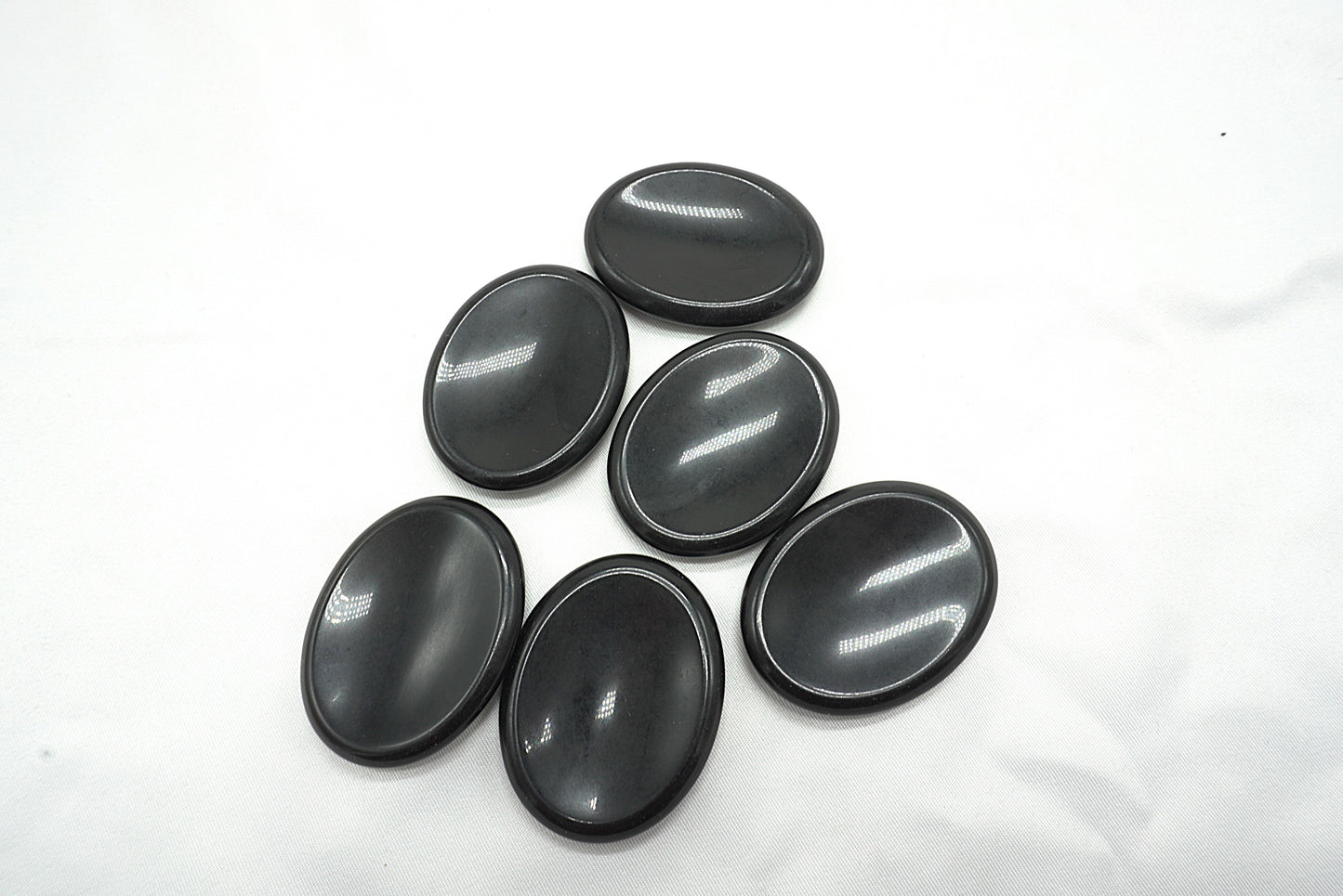 PIERRE POUCE OBSIDIENNE NOIRE