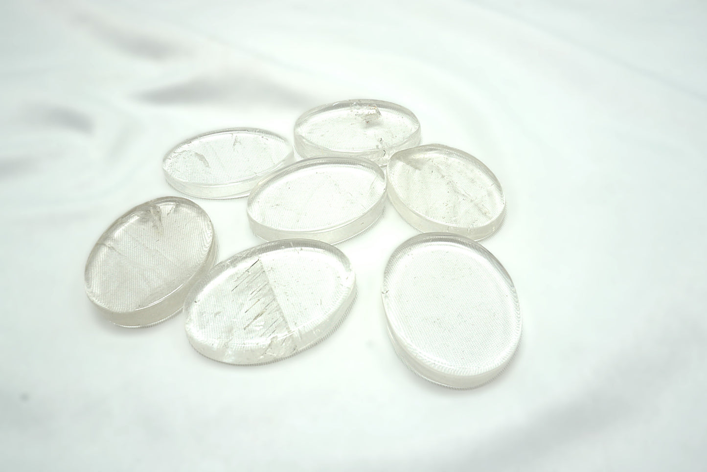 GALET PLAT CRISTAL DE ROCHE
