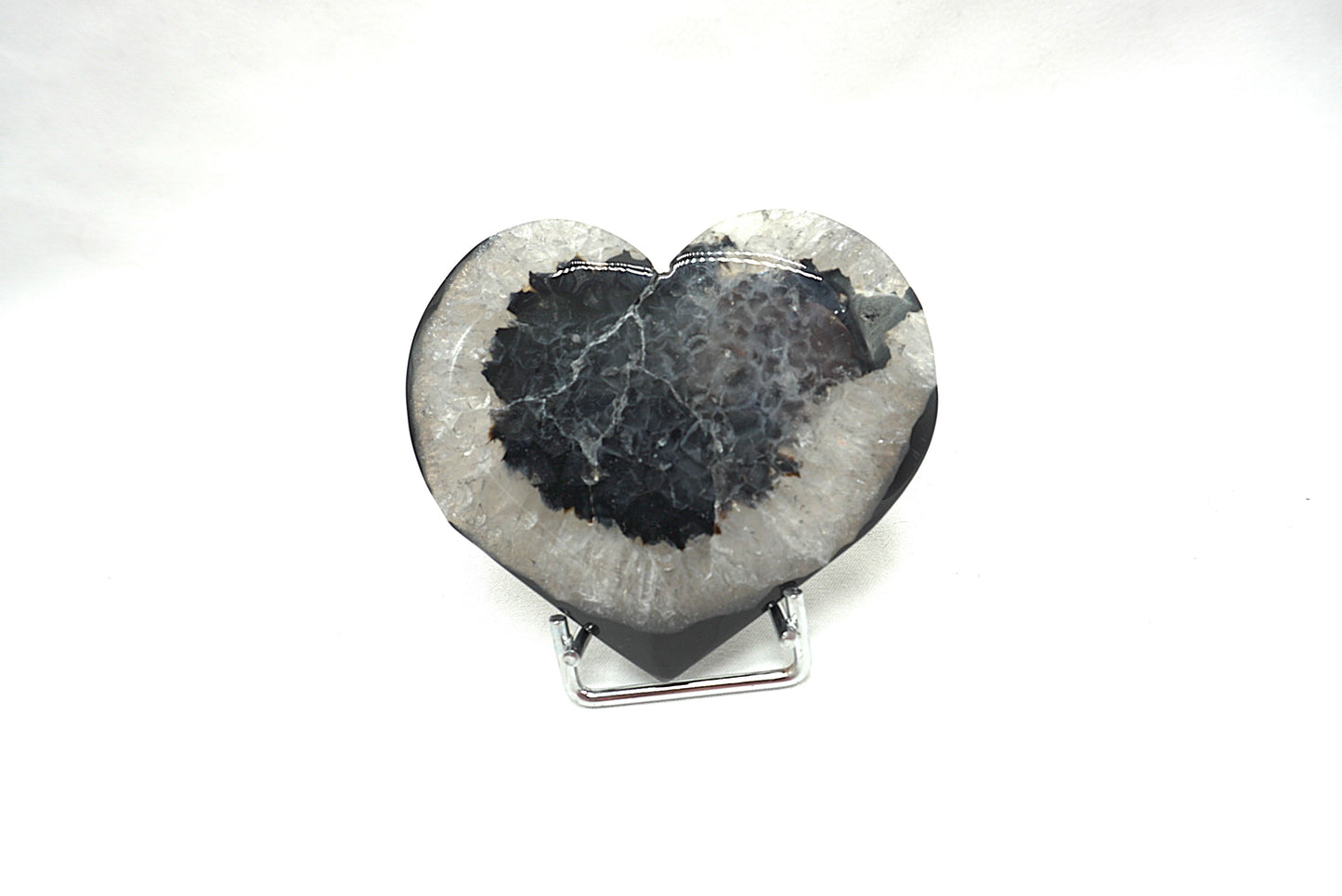 COEUR AGATE NOIRE CRISTALLISEE