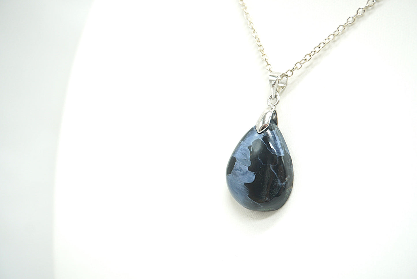 PENDENTIF PIETERSITE