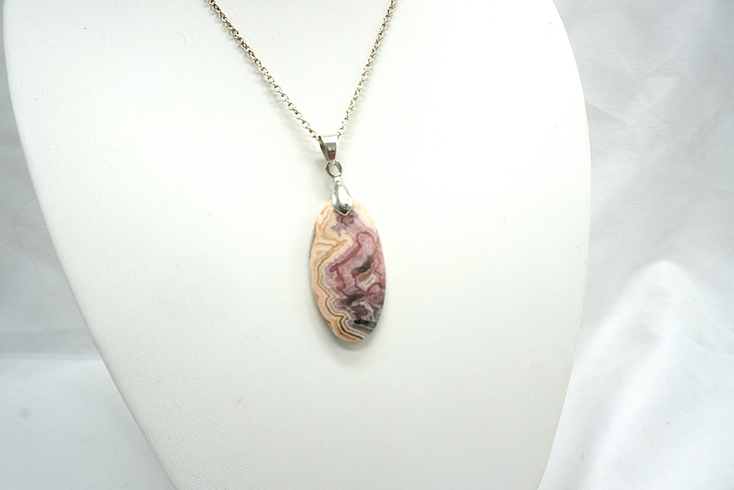 PENDENTIF RHODOCHROSITE (ref 1)