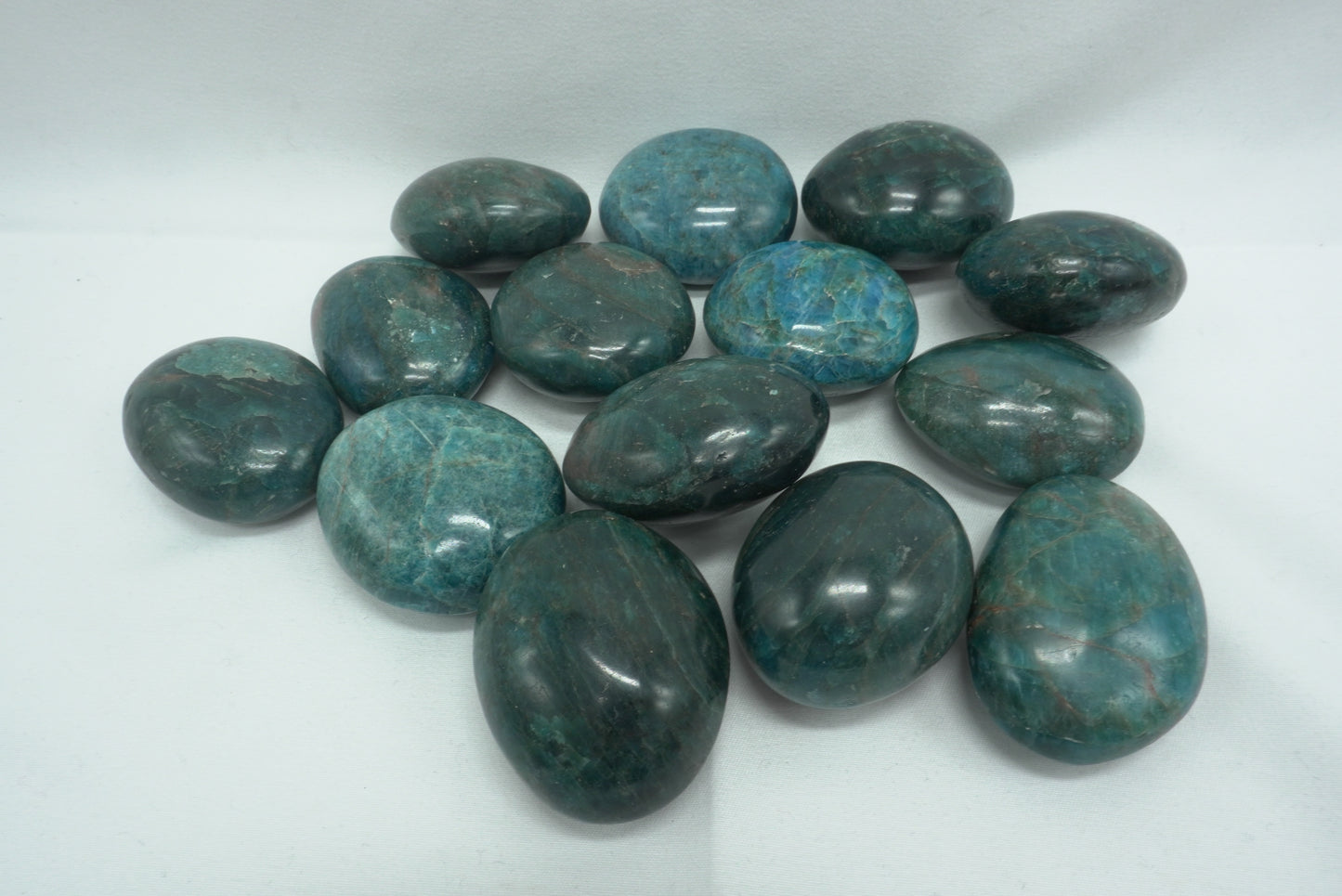 GALET APATITE BLEUE