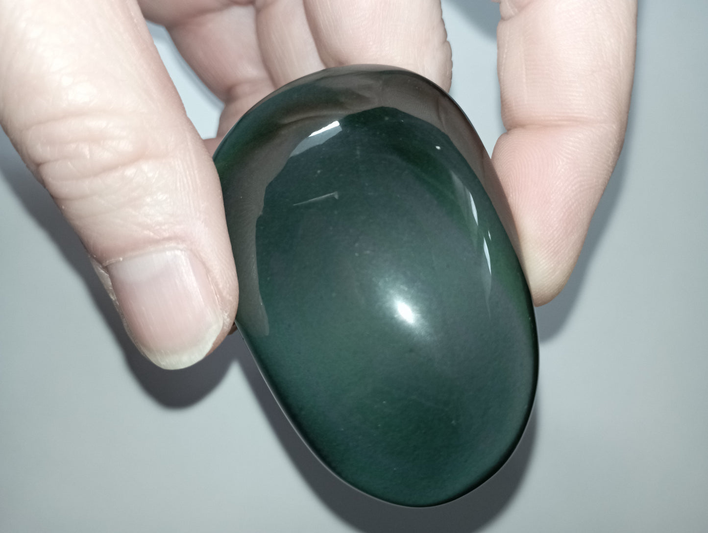 GALET OBSIDIENNE OEIL CELESTE