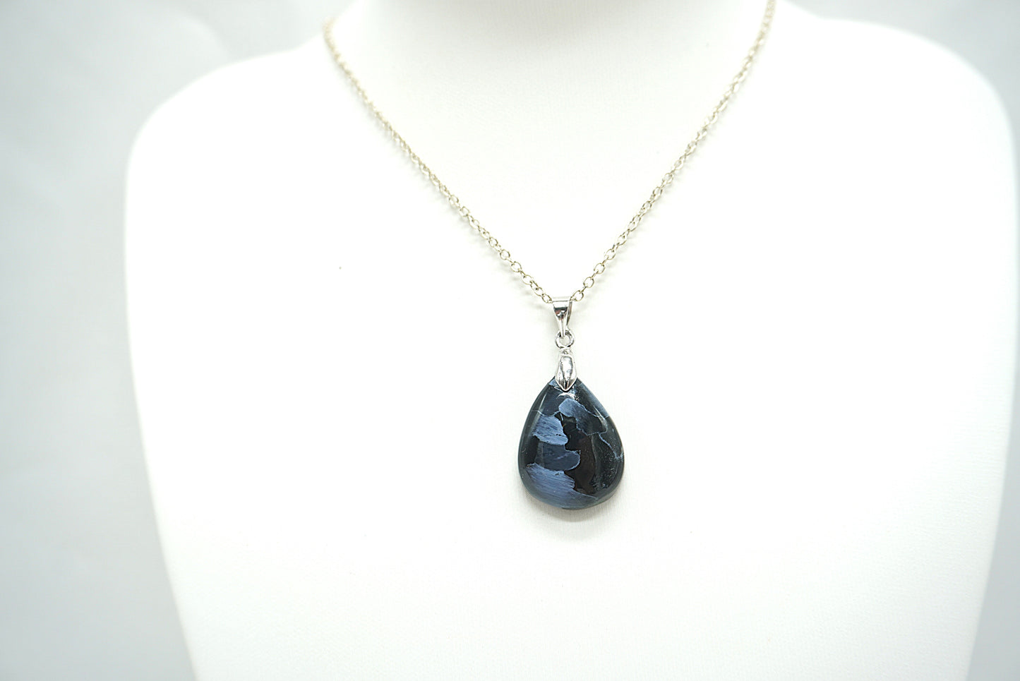 PENDENTIF PIETERSITE