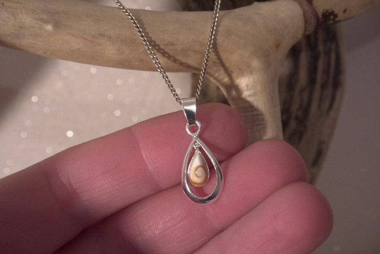 PENDENTIF ARGENT OEIL DE SAINTE LUCIE MEDITERRANEE