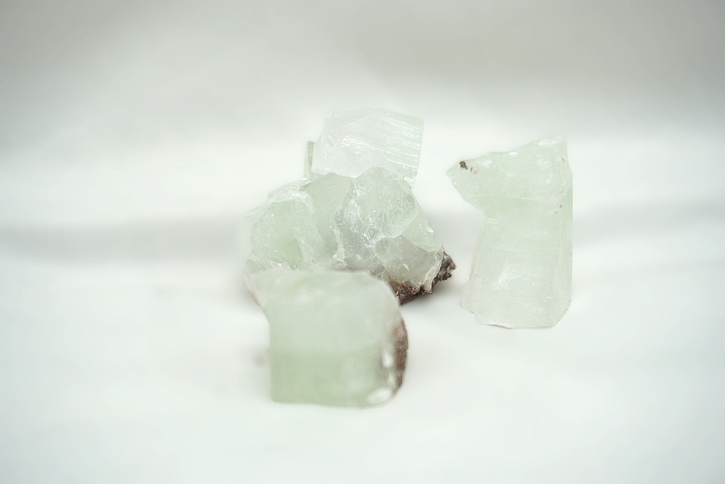 APOPHYLLITE VERTE BRUT