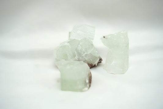 APOPHYLLITE VERTE BRUT