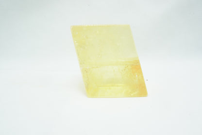 BLOC CALCITE OPTIQUE JAUNE (174 grammes)