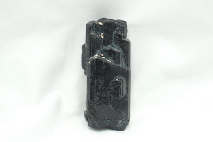 BLOC TOURMALINE NOIRE BRUT (207 grammes)
