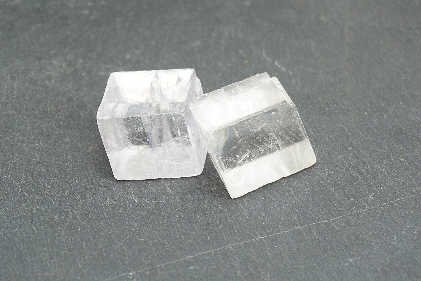 CALCITE OPTIQUE BLANCHE (56 grammes)