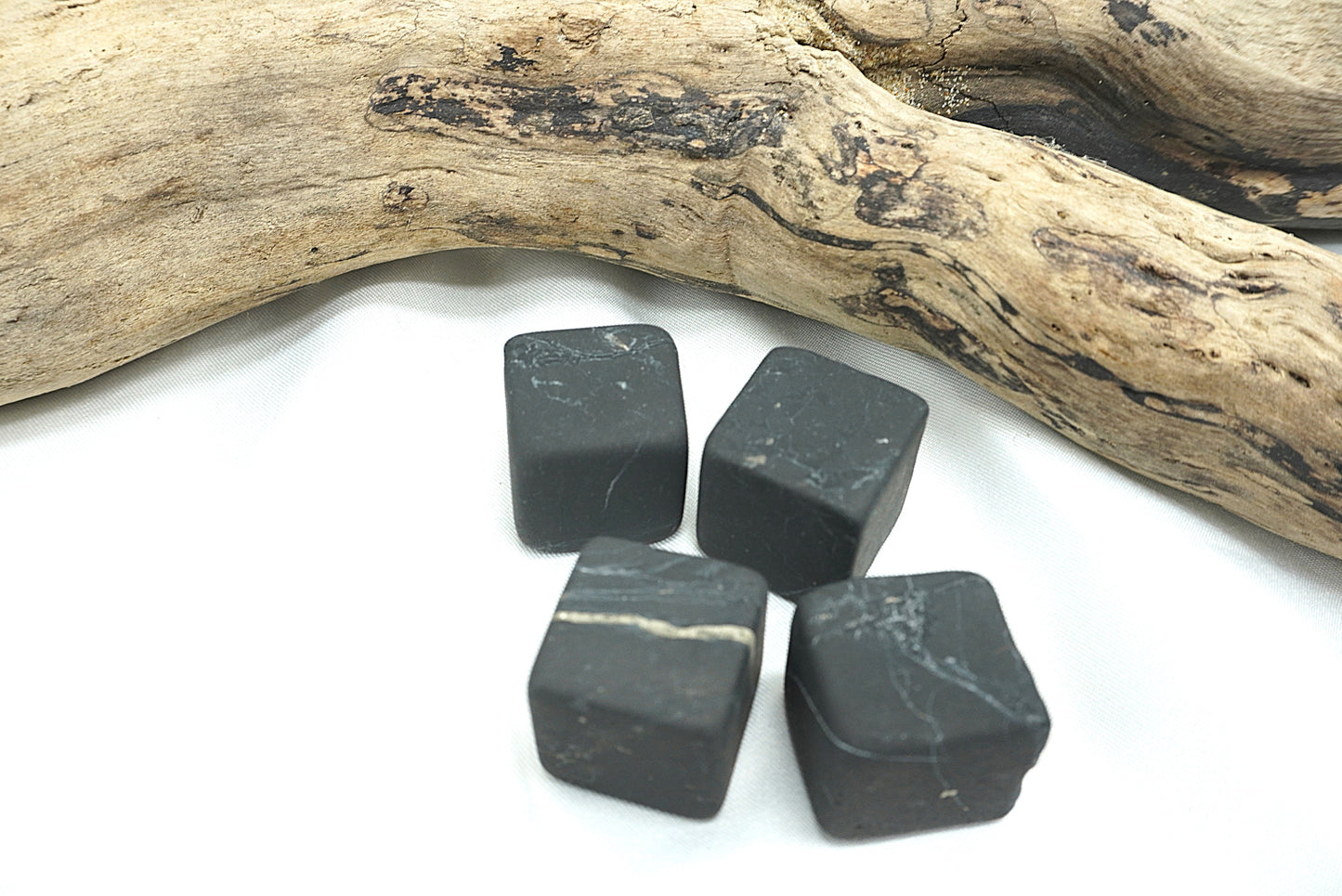 CUBE SHUNGITE