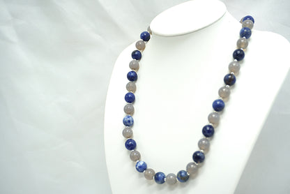 COLLIER SODALITE-AGATE GRISE