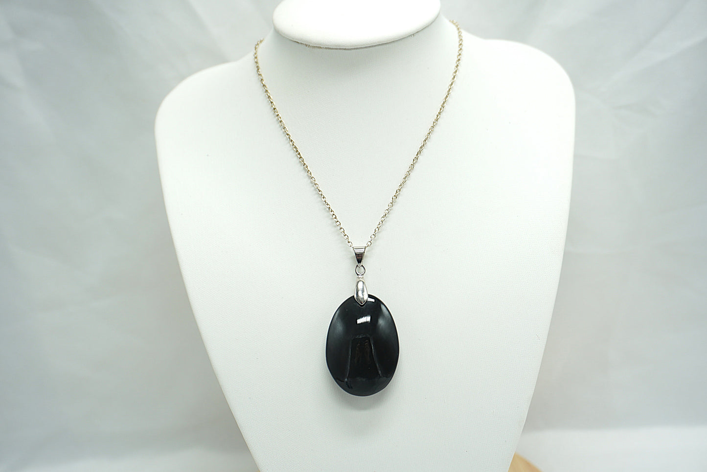 PENDENTIF OBSIDIENNE OEIL CELESTE (Ref 3)