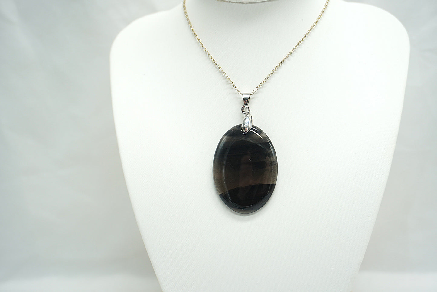 PENDENTIF OBSIDIENNE D'ARMENIE