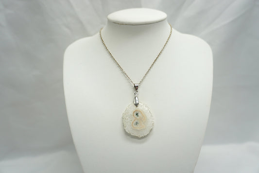 PENDENTIF QUARTZ SOLAIRE (Ref 2)