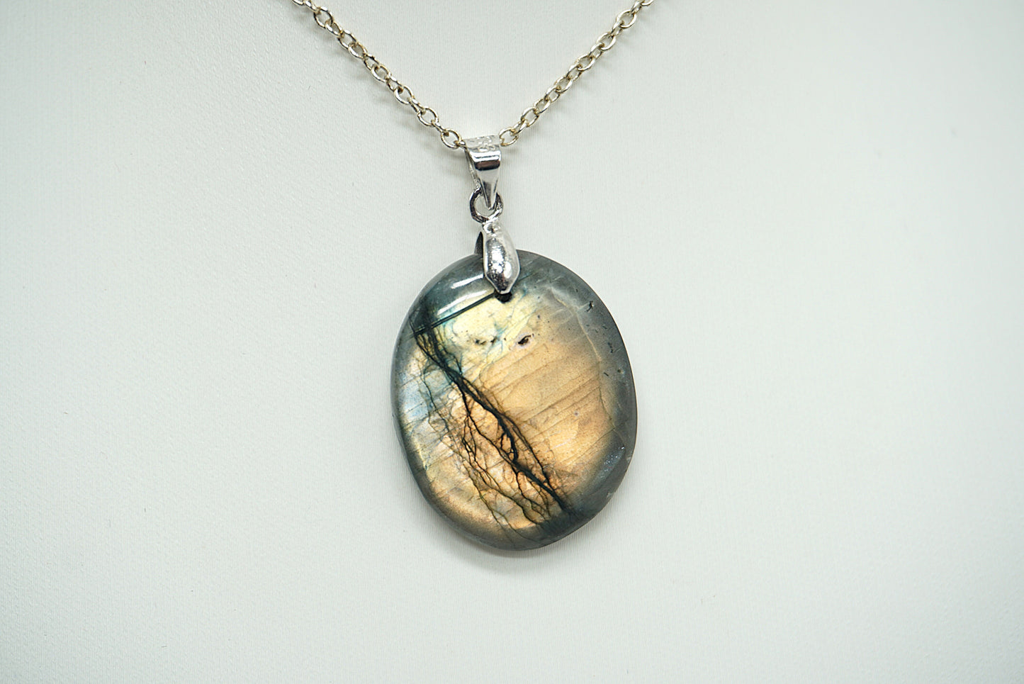 PENDENTIF LABRADORITE (ref 10)