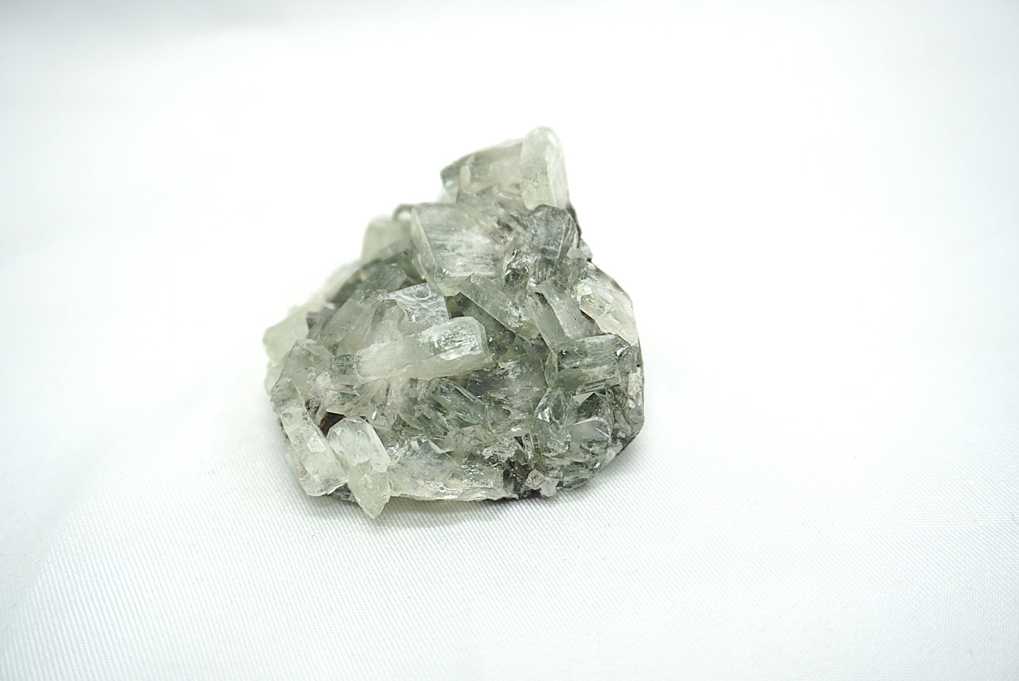APOPHYLLITE VERTE BRUT (47 grammes)