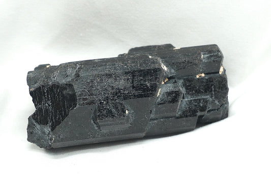 BLOC TOURMALINE NOIRE BRUT (207 grammes)