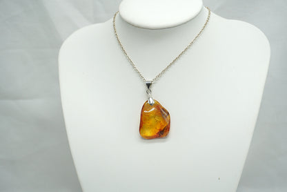 PENDENTIF AMBRE (ref 1)