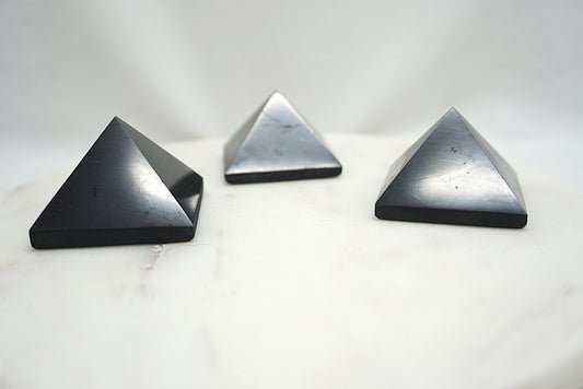 PYRAMIDE SHUNGITE