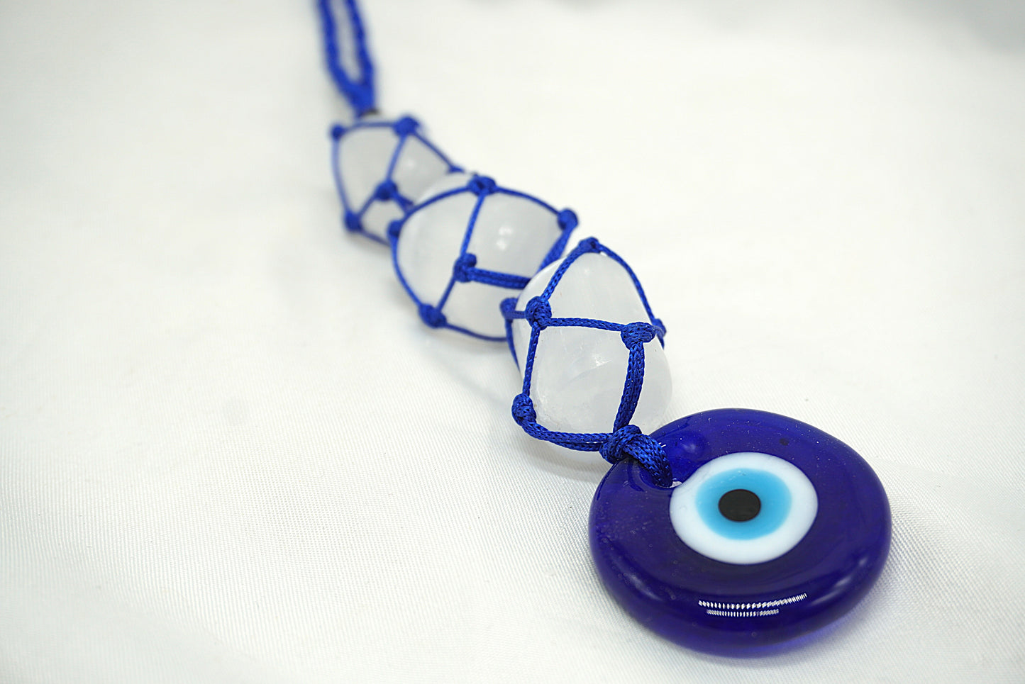 AMULETTE PROTECTION NAZAR SELENITE