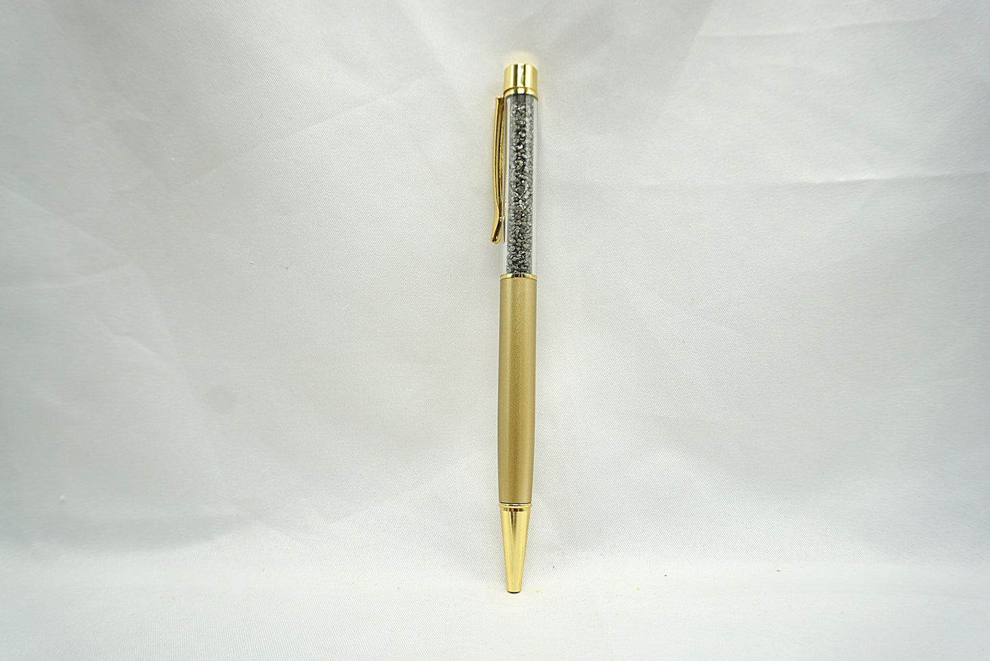 STYLO AVEC ASSORTIMENT DE PIERRES