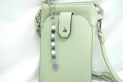 BIJOU DE SAC EN PERLES FLEUR DE VIE