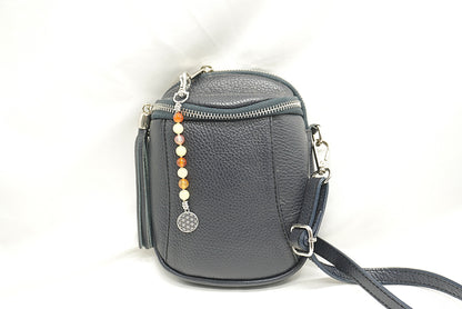 BIJOU DE SAC EN PERLES FLEUR DE VIE