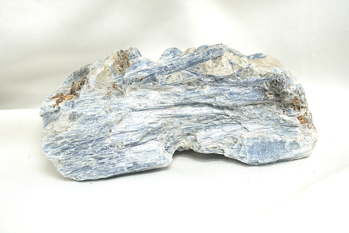 CYANITE BLEUE BRUT (205 grammes)
