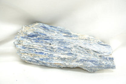 CYANITE BLEUE BRUT (180 grammes)