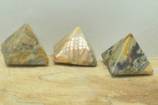 PYRAMIDE AGATE CRAZY LACE