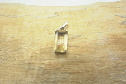 PENDENTIF CITRINE NATURELLE  RECTANGULAIRE