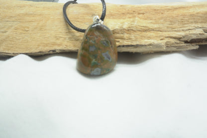 PENDENTIF PIERRE ROULEE RHYOLITE