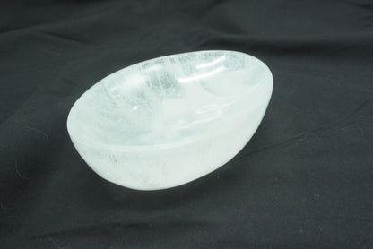 COUPELLE OVALE SELENITE 15CM
