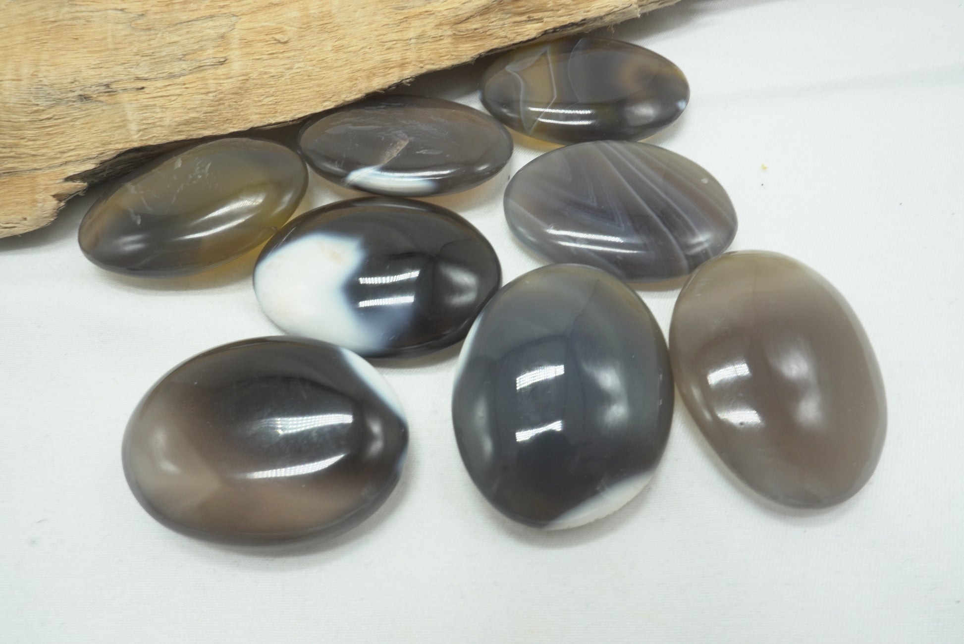 GALET PLAT AGATE ORQUE (AGATE GRISE)