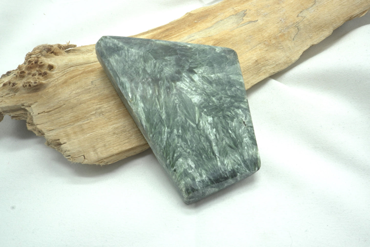 PLAQUE SERAPHINITE