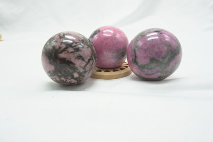 SPHERE RHODONITE 30MM