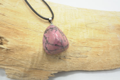 PENDENTIF PIERRE ROULEE RHODONITE
