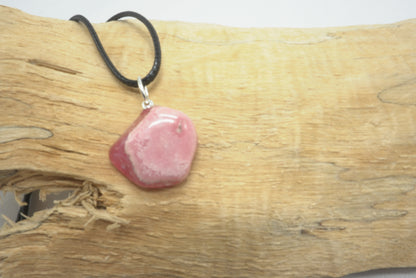 PENDENTIF PIERRE ROULEE RHODOCHROSITE