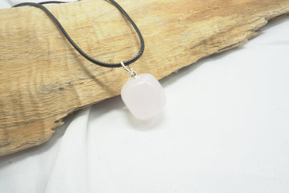 PENDENTIF PIERRE ROULEE MANGANOCALCITE