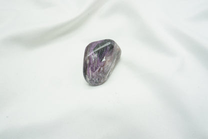 PIERRE ROULEE CHAROITE (19 grammes)